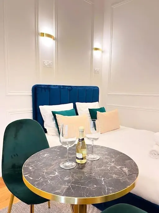 Studio Chic Montmartre Opera Parijs 0*,